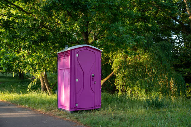 Best Portable restroom trailer rental  in Mineralwells, WV